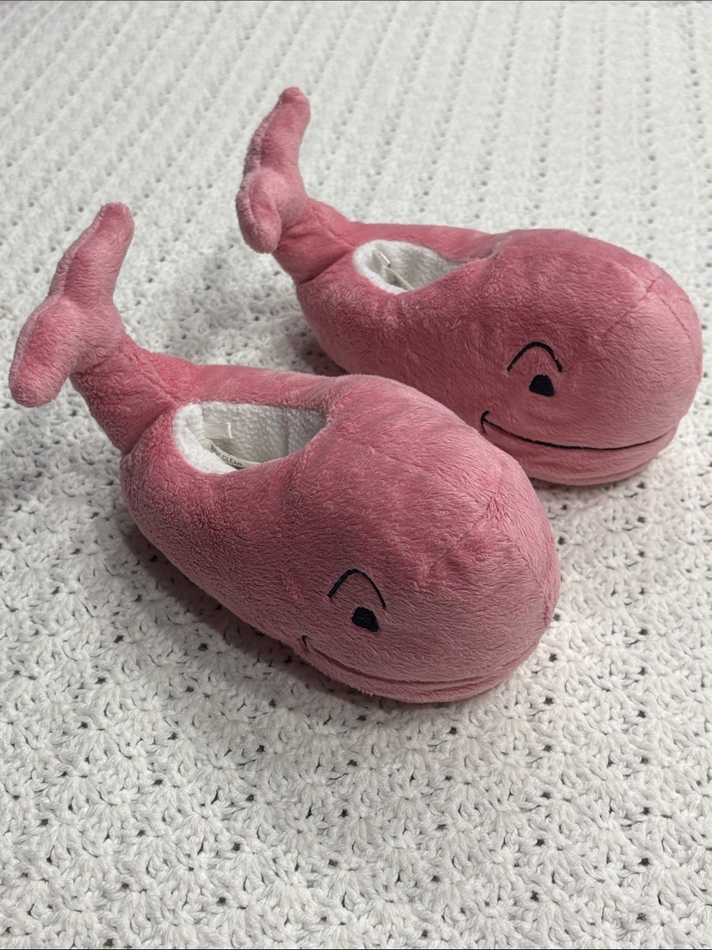Vineyard Vines Rose Pink Kids Soft Plush Whale Slippers Girls Size M (US 9-10) !